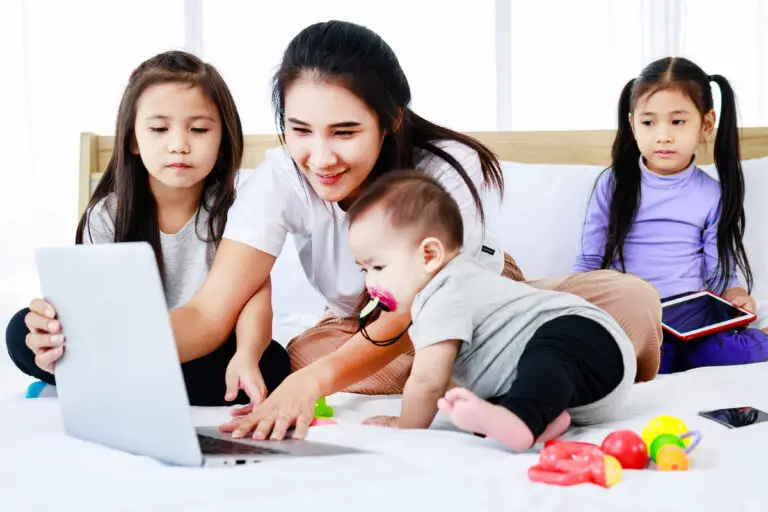 What the Best Jobs for Single Moms