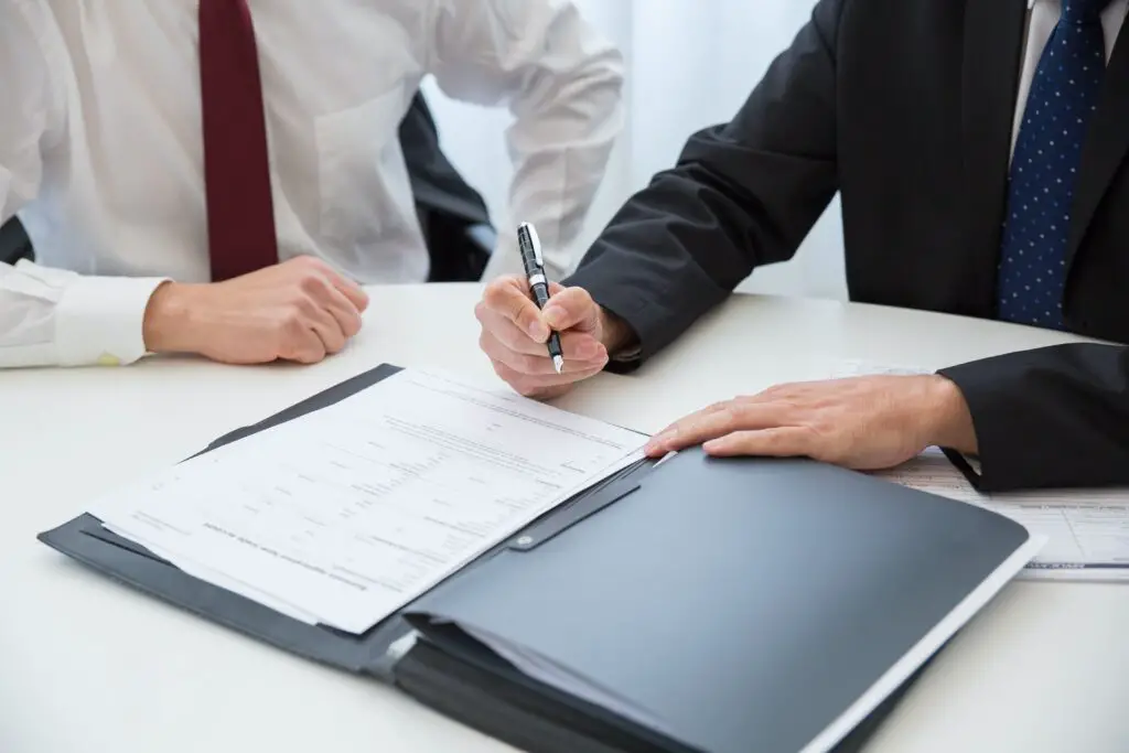 How to Notarize a Lease Agreement